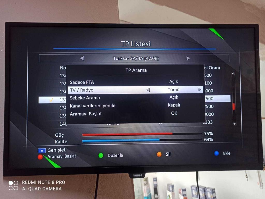 Uydu ayarları kısmında Türksat 42.0E'yi seçin. LNB frekansı 9750/10600 olacak şekilde ayarlayın. Kanal ayarlama ekranında uydu seçerek ilerleyin. TKGS seçili olacak şekilde İleri'ye basın.